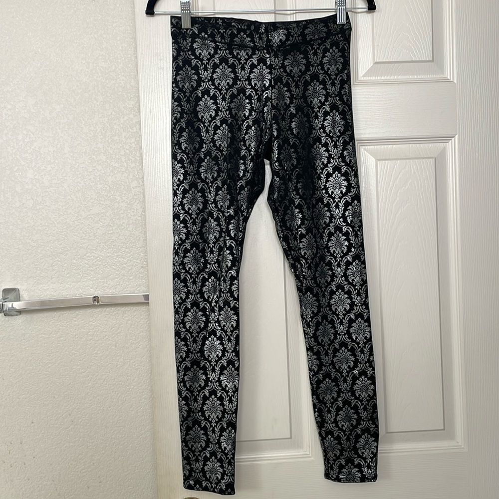 Blackmilk Wallpaper Shiny Shiny Leggings in Large